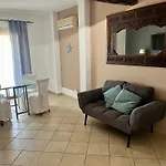 Casa Zephyr By La Via Del Mare Viaggi E Vacanze Appartement *